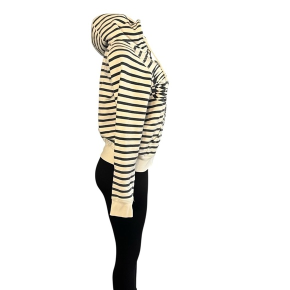 TNA Aritzia Navy Blue and White Striped Jacket - Picture 4 of 8